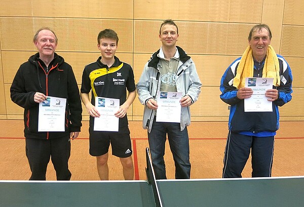 v.l. H.Fabig, D.Köhler, W.Dellermann und B.Elbert